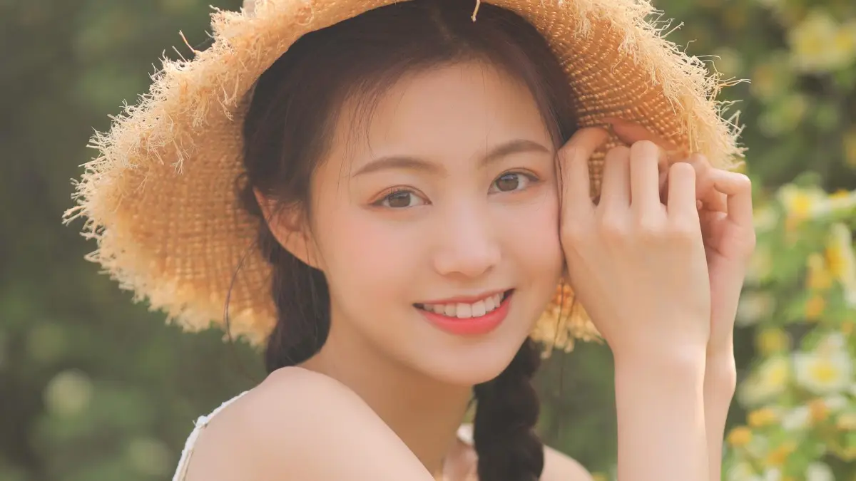 宁波南昌私人伴游戴佳妮