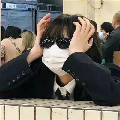 宁波伴游女生冯萧玉的资料